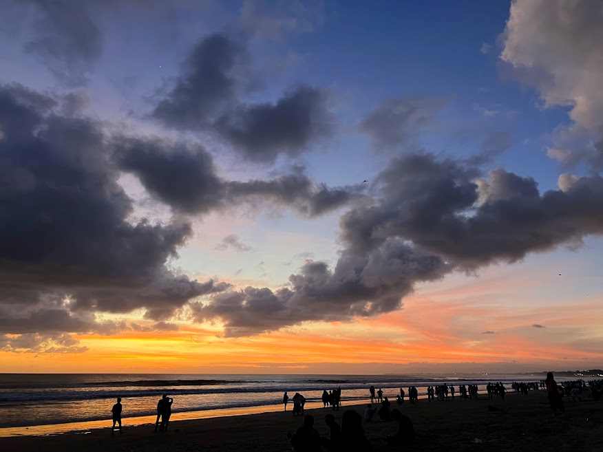 夕陽は落ちた後がキレイ