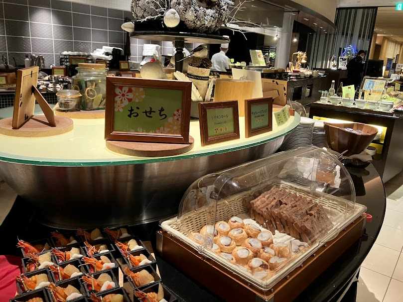 札幌年越しツアーもそろそろ終焉ー京王プラザホテルの朝食で締める。つもりが千歳で一幻えびそば、羽田で仮眠のおまけつき。