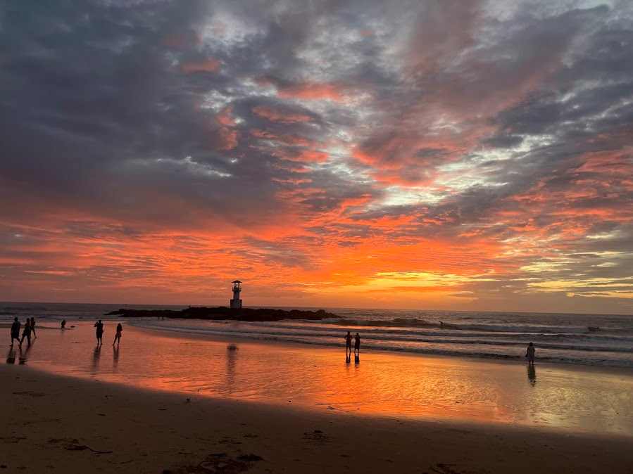 カオラック中心部へ